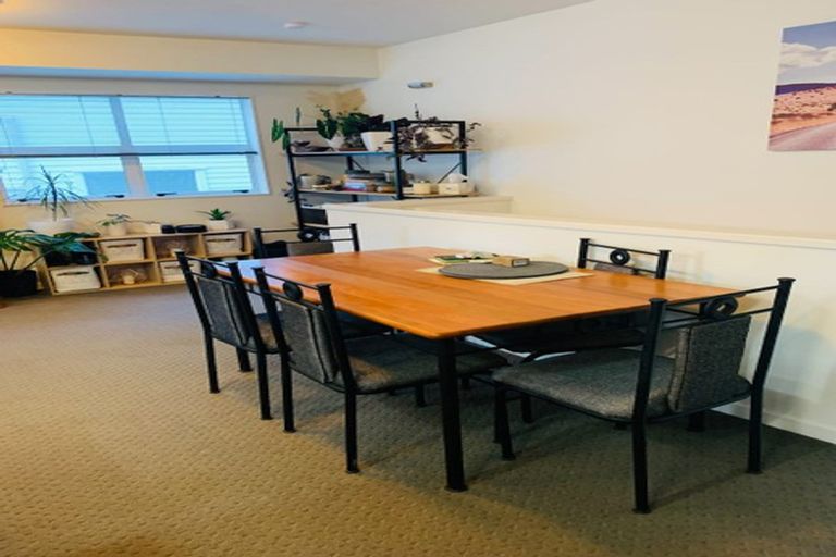 Photo of property in Budget Car Rental, 10/81 Ghuznee Street, Te Aro, Wellington, 6011