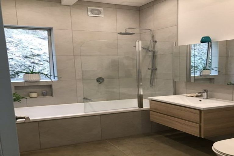 Photo of property in 2 Thule Street, Aro Valley, Wellington, 6012