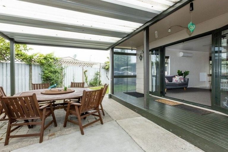 Photo of property in 1/42 Townshend Crescent, Greenmeadows, Napier, 4112