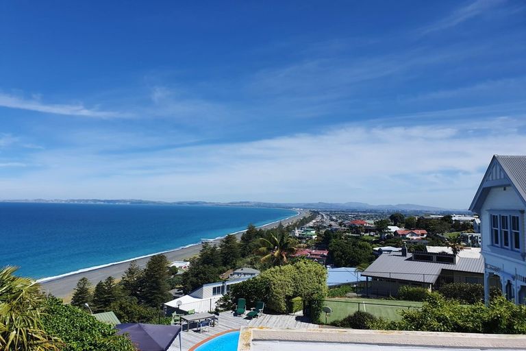 Photo of property in 6b Elizabeth Road, Bluff Hill, Napier, 4110