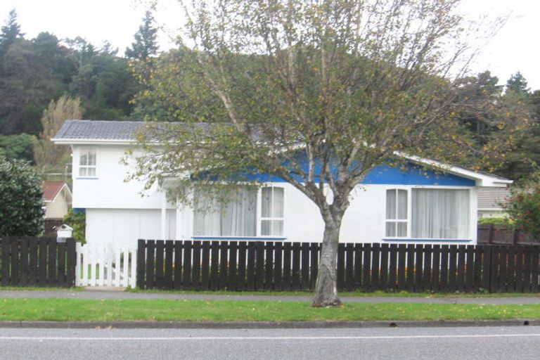 Photo of property in 40 Naenae Road, Naenae, Lower Hutt, 5011