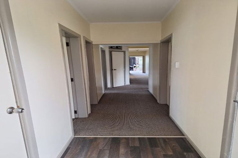 Photo of property in 126 Brookside Terrace, Bryndwr, Christchurch, 8053