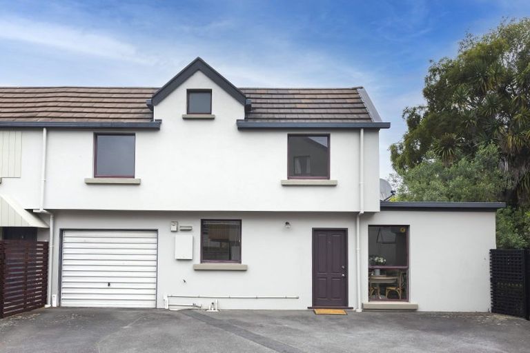 Photo of property in 6/16 Derby Street, St Albans, Christchurch, 8014