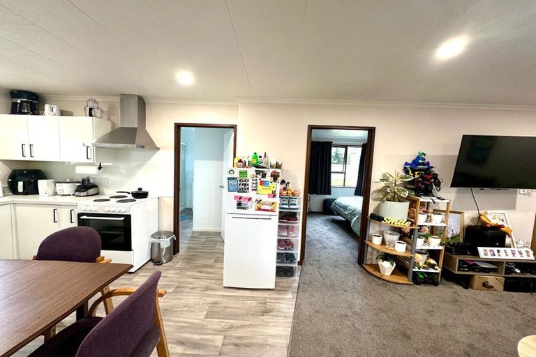 Photo of property in 170 Clyde Street, Balclutha, 9230