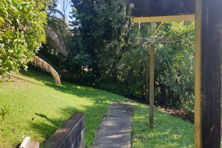 Photo of property in 2/22 Woodside Avenue, Northcote, Auckland, 0627