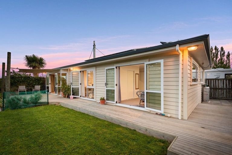 Photo of property in 74 Woodside Road, Woodside, Outram, 9073