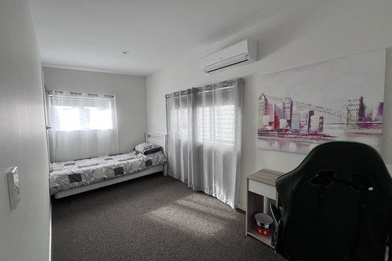 Photo of property in 32 Exler Place, Avondale, Auckland, 0600