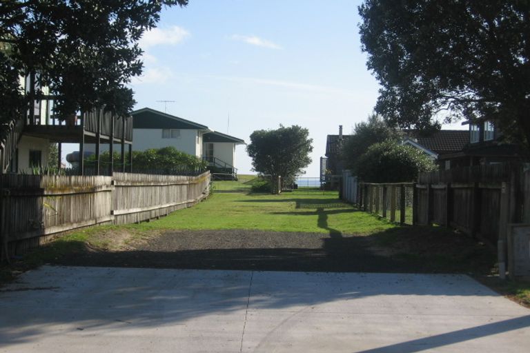 Photo of property in 242 Kenwood Drive, Matarangi, Whitianga, 3592