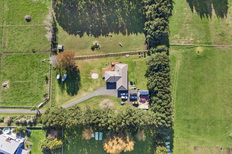 Photo of property in 151 Domain Road, Papamoa Beach, Te Puke, 3187