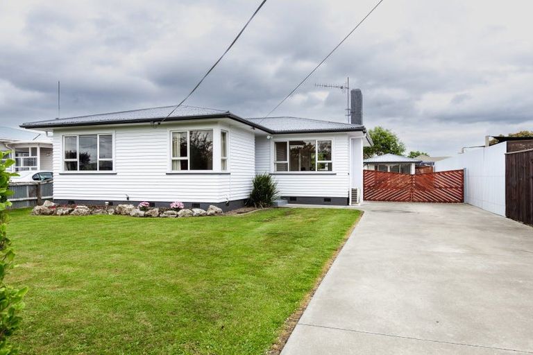 Photo of property in 19 Harold Holt Avenue, Onekawa, Napier, 4110