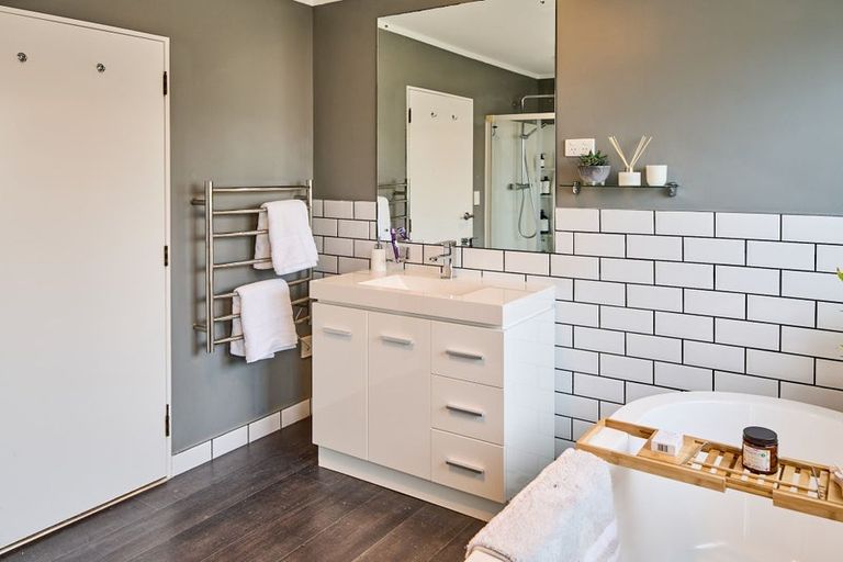 Photo of property in 16 Doncaster Terrace, Ascot Park, Porirua, 5024