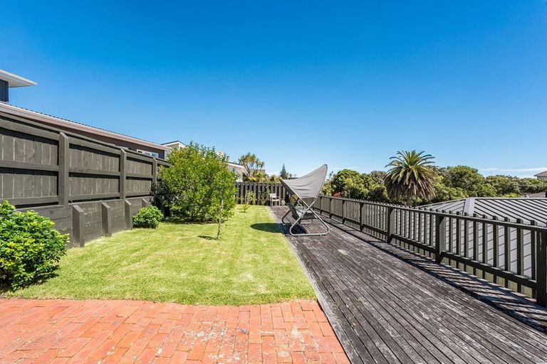 Photo of property in 118 Rosetta Road, Raumati South, Paraparaumu, 5032