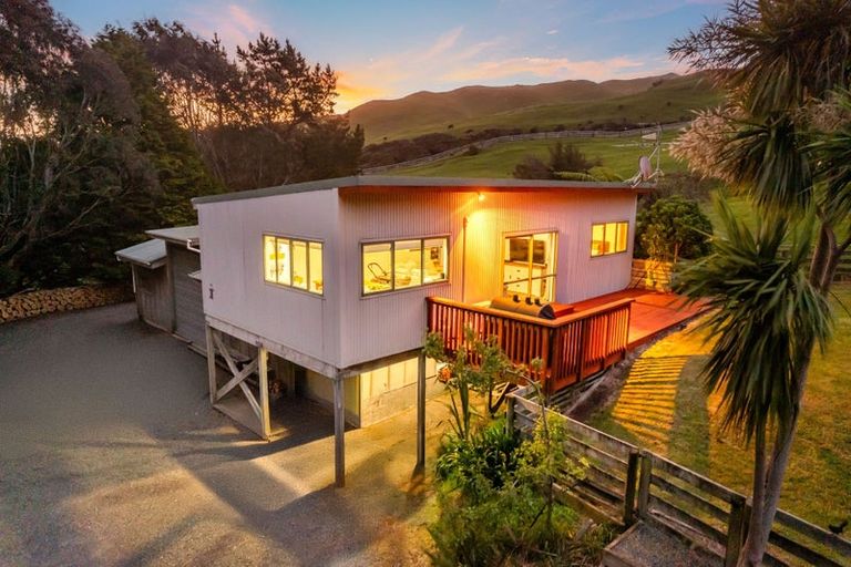 Photo of property in 97a Coroglen Rise, Pukerua Bay, 5026