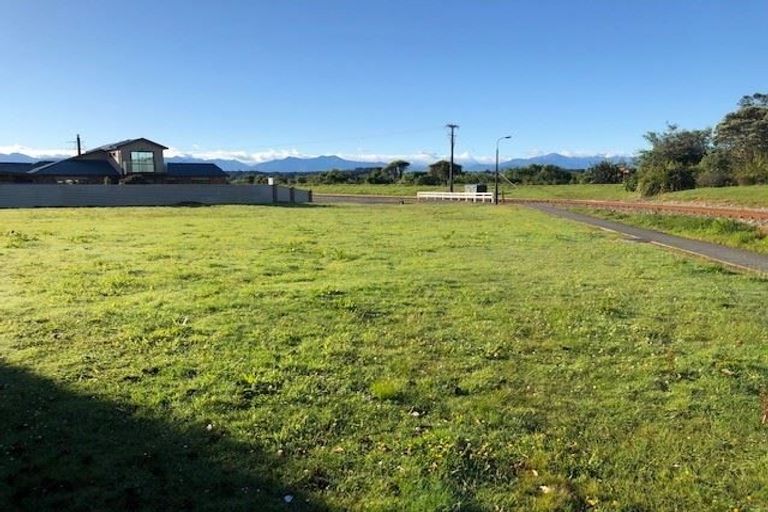 Photo of property in 8 Fitzherbert Street, Hokitika, 7810