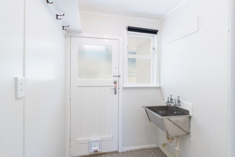 Photo of property in 54 Speargrass Grove, Timberlea, Upper Hutt, 5018