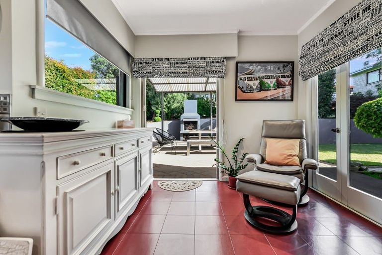 Photo of property in 12 Charles Crescent, Beerescourt, Hamilton, 3200