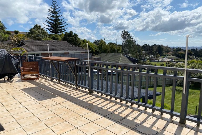 Photo of property in 115 Glengarry Road, Glen Eden, Auckland, 0602