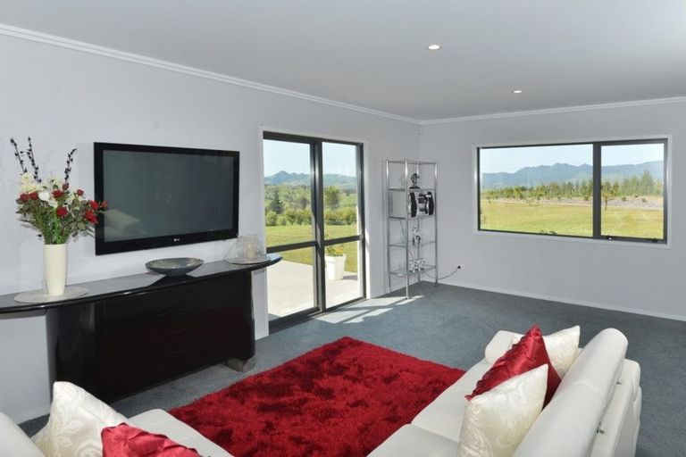 Photo of property in 76 Whatitiri Road, Maungatapere, Whangarei, 0179