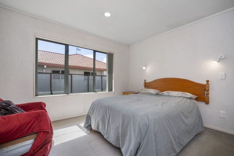 Photo of property in 6 Pemberton Way, Greerton, Tauranga, 3112