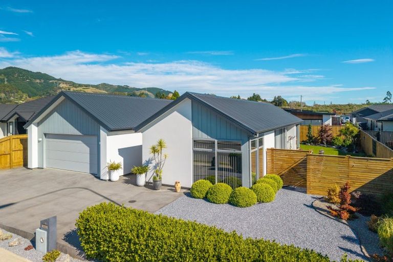 Photo of property in 114 Bateup Road, Hope, Richmond, 7020