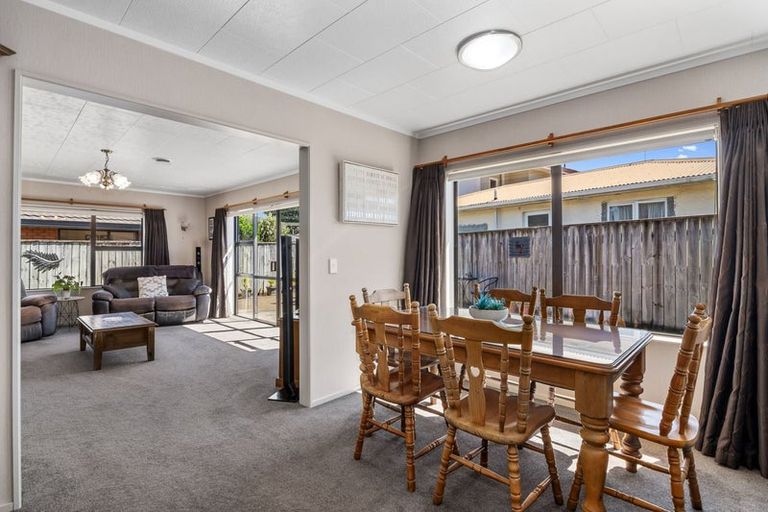 Photo of property in 8 Evergreen Way, Stoke, Nelson, 7011