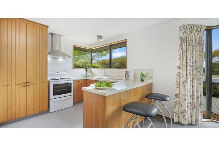 Photo of property in 1/228 Yaldhurst Road, Avonhead, Christchurch, 8042