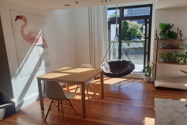 Photo of property in Augusta Apartments, 20/254 Willis Street, Te Aro, Wellington, 6011