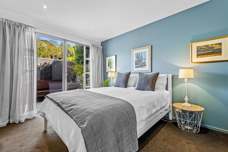 Photo of property in 1/5 Whareora Terrace, Cashmere, Christchurch, 8022