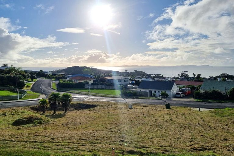 Photo of property in 1 Midgard Road, Coopers Beach, 0420