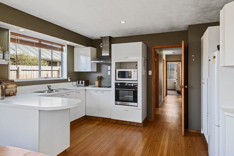 Photo of property in 9 Heriott Close, Burwood, Christchurch, 8083