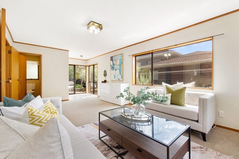 Photo of property in 1/32 Mark Edward Drive, Half Moon Bay, Auckland, 2012