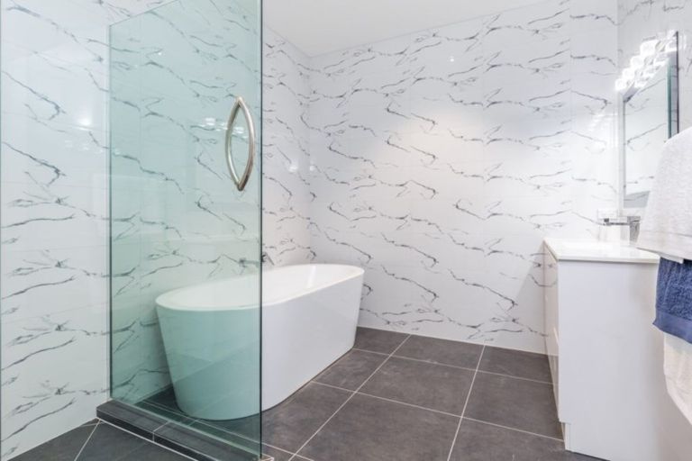 Photo of property in 7 Boutique Way, Orewa, 0931