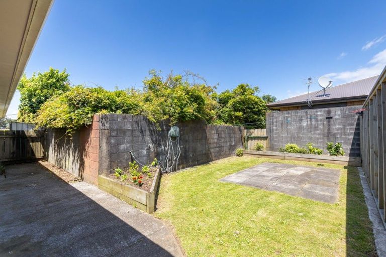 Photo of property in 2/13 Nugent Street, Bell Block, New Plymouth, 4312