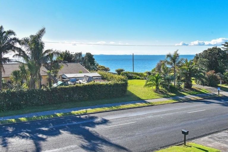 Photo of property in 94 Torkar Road, Clarks Beach, 2122