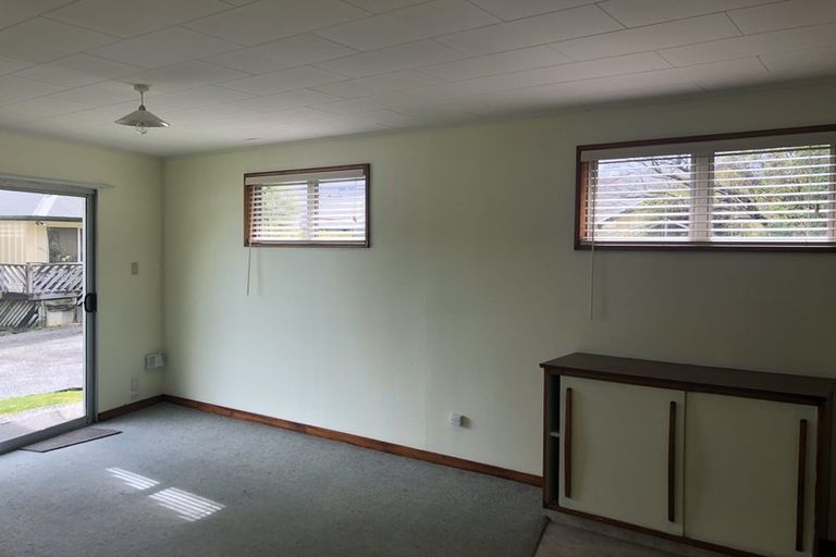 Photo of property in 51a-b Murray Street, Greymouth, 7805