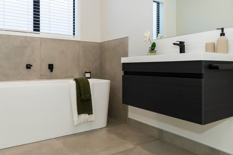 Photo of property in 35 Pukemarino Road, Waimauku, 0812