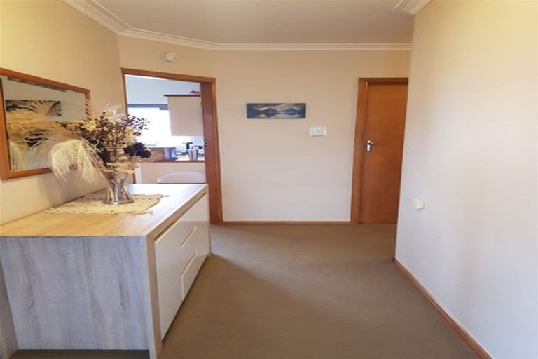 Photo of property in 21 Helvetia Road, Pukekohe, 2120
