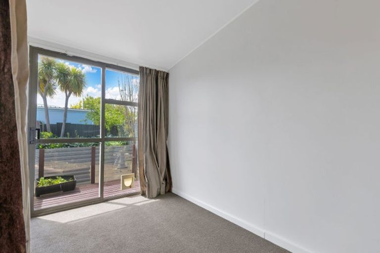 Photo of property in 20 Holton Road, Amberley, 7481