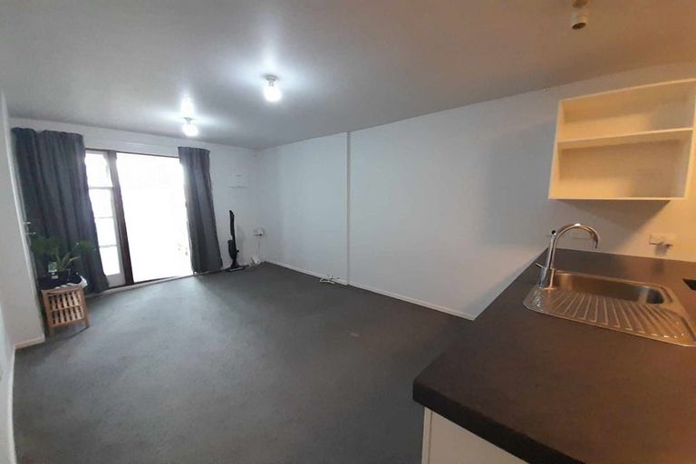 Photo of property in 19 Saint Mary Street, Thorndon, Wellington, 6011