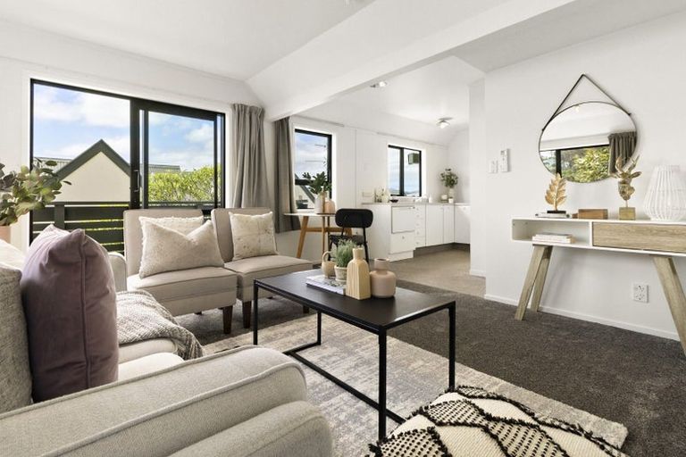 Photo of property in 12 Vallance Street, Kilbirnie, Wellington, 6022