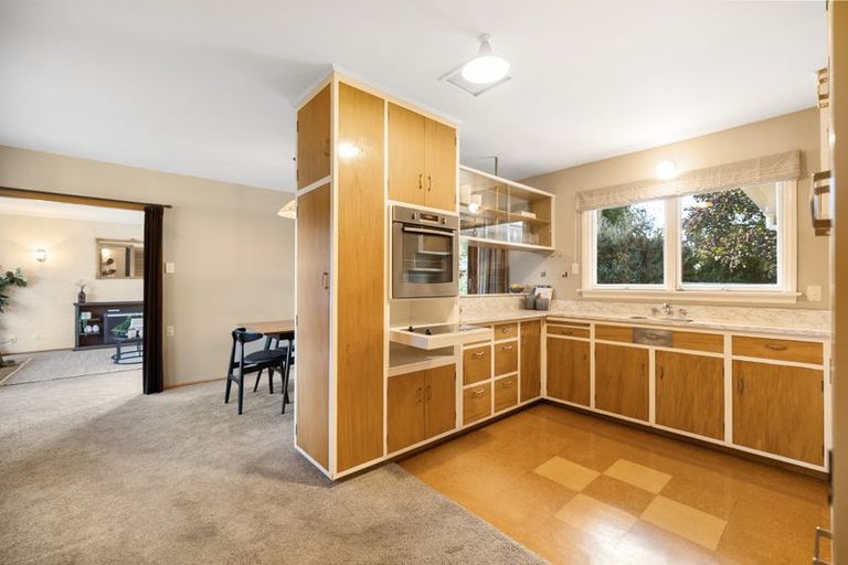 Photo of property in 6 Walden Place, Bryndwr, Christchurch, 8053