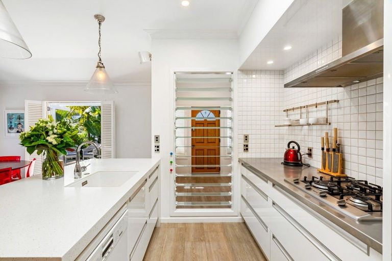 Photo of property in 65 Waghorne Street, Ahuriri, Napier, 4110