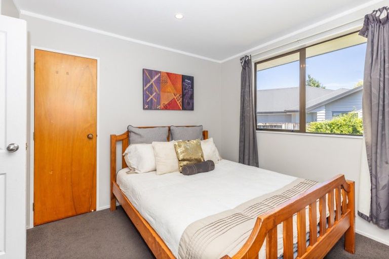 Photo of property in 8a Sunnyside Road, Nawton, Hamilton, 3200