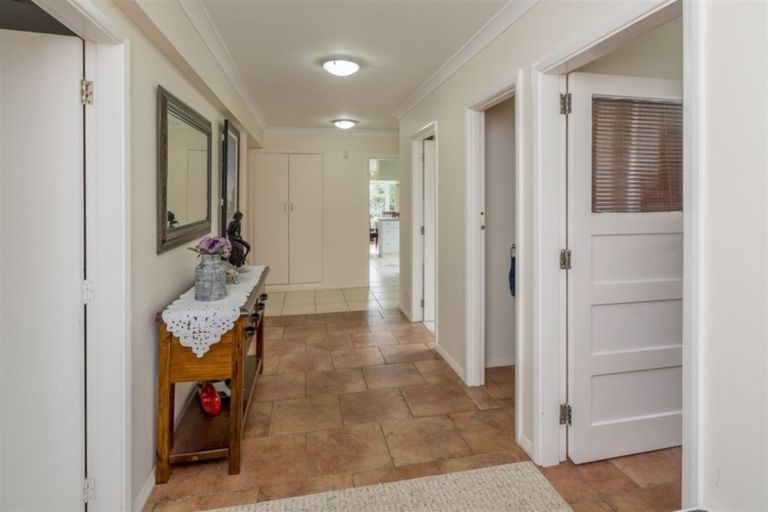 Photo of property in 188 Bartholomew Road, Levin, 5510