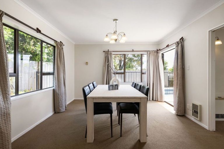 Photo of property in 5 Raleigh Street, Leamington, Cambridge, 3432