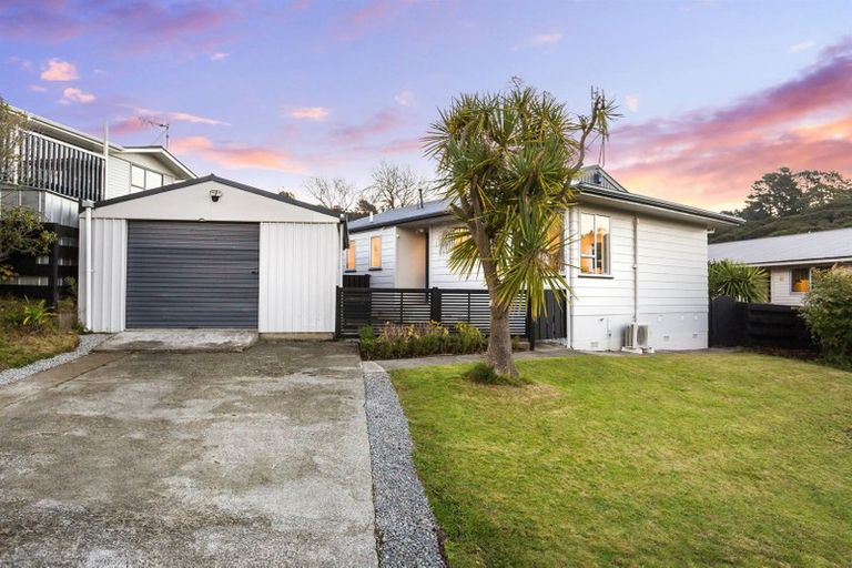 Photo of property in 3 Carvel Lane, Whitby, Porirua, 5024