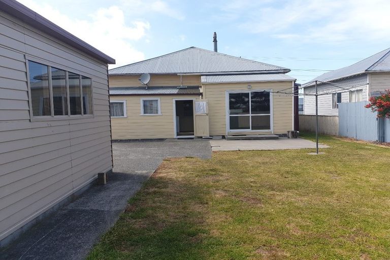 Photo of property in 36 Tawa Street, Gonville, Whanganui, 4501