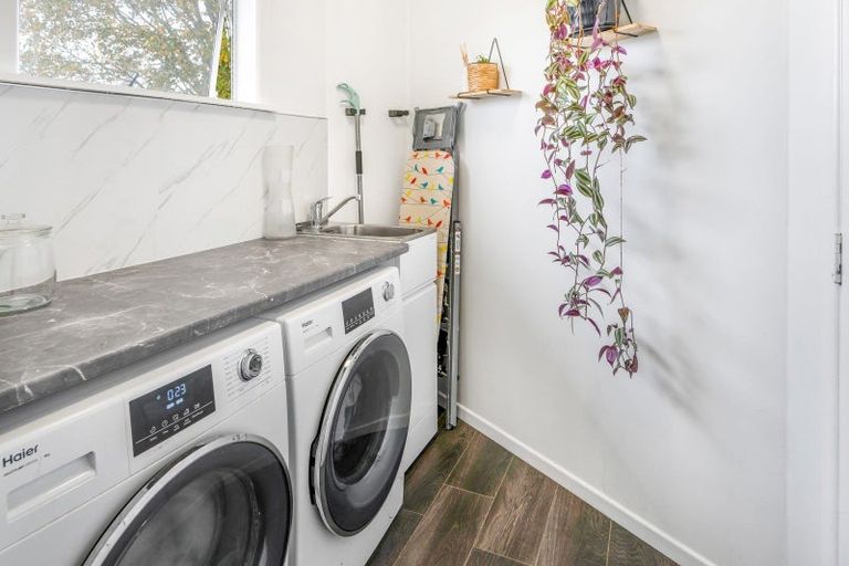 Photo of property in 1 Walmsley Street, Kihikihi, Te Awamutu, 3800