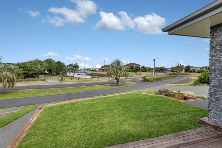 Photo of property in 44 Mariners Haven, One Tree Point, 0118