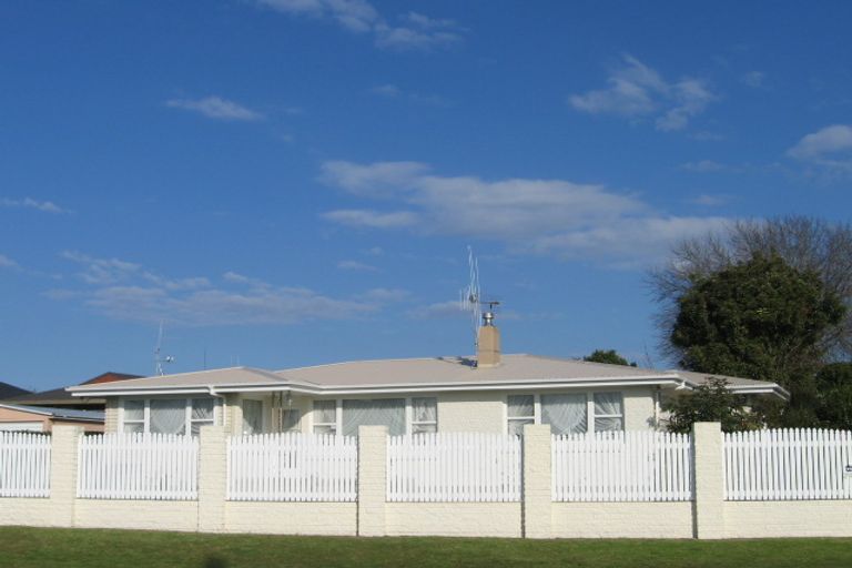 Photo of property in 208 Levers Road, Matua, Tauranga, 3110